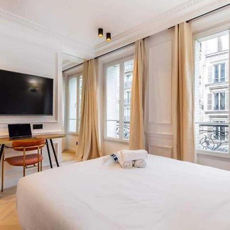 Newly Rebuilt By Architect - Center Of Paris Apartment Exterior foto