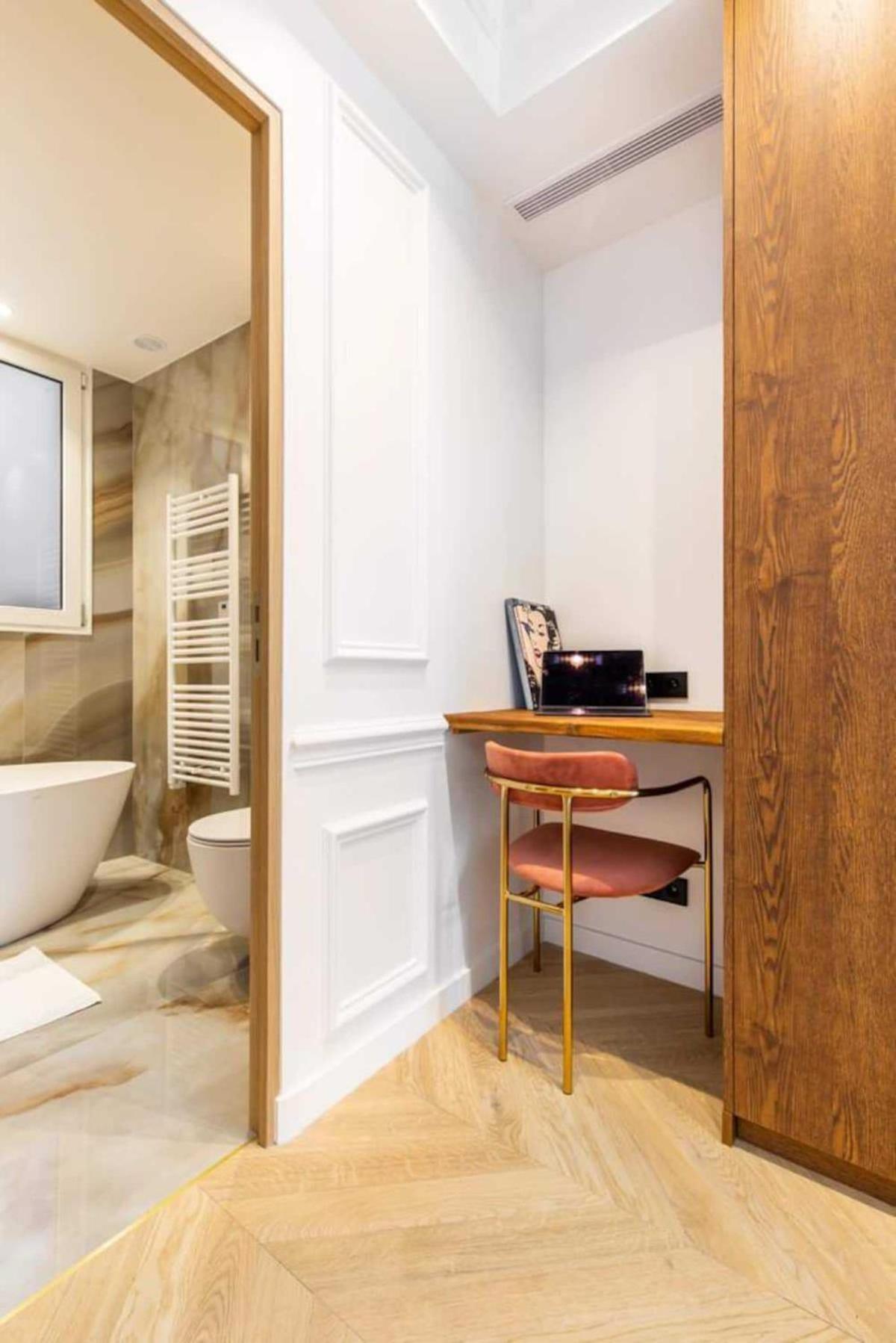 Newly Rebuilt By Architect - Center Of Paris Apartment Exterior foto